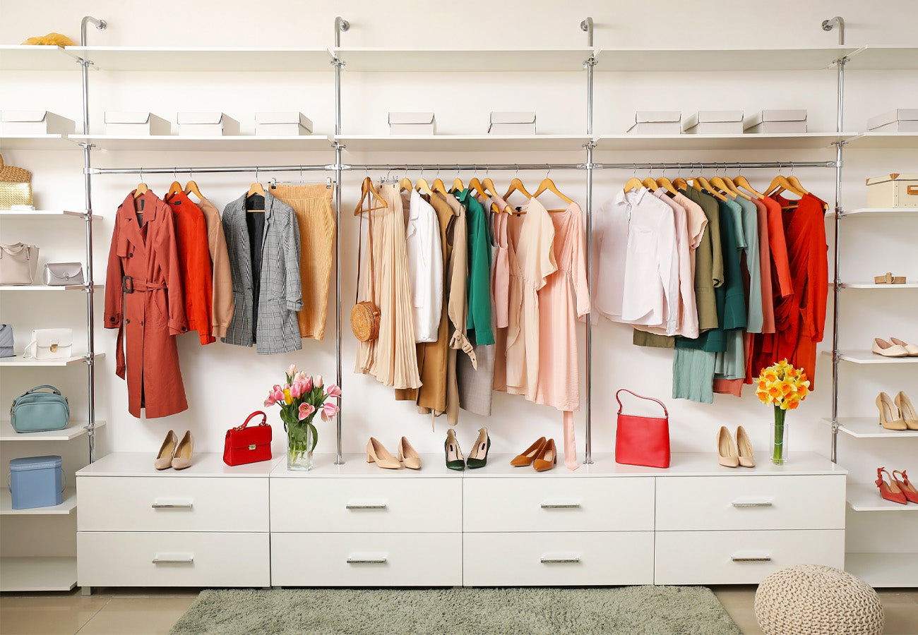 PROTECT YOUR WARDROBE THIS AUTUMN AGAINST MOTHS IN 4 STEPS