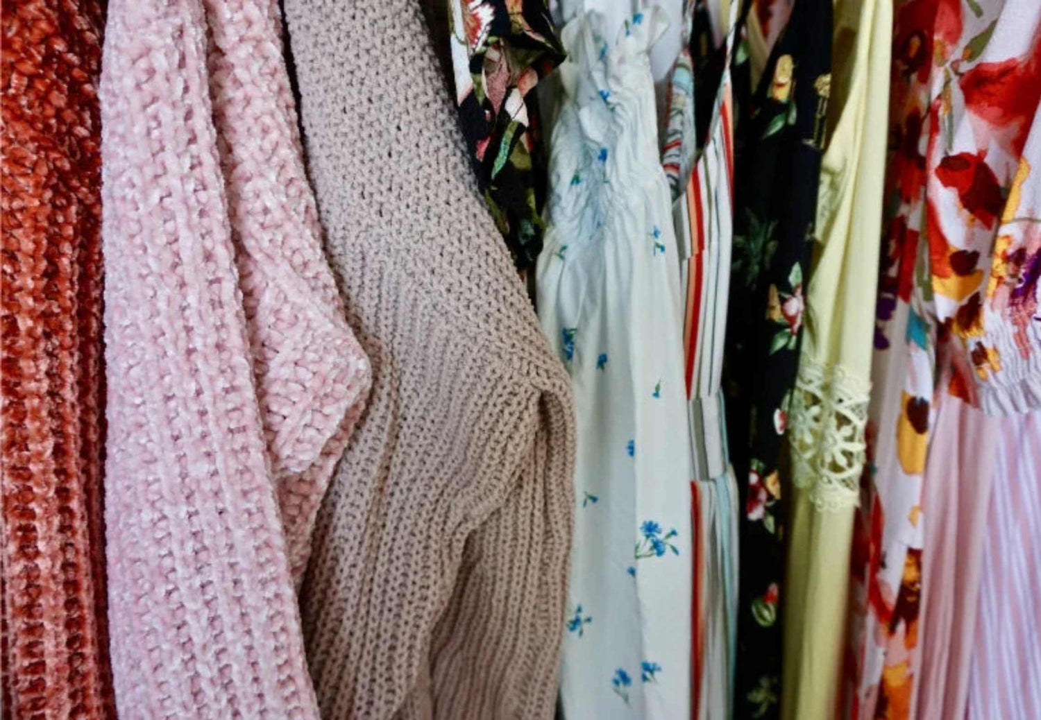 HOW TO TRANSITION YOUR WARDROBE FROM WINTER TO SPRING