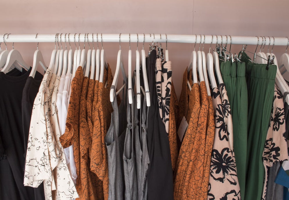 SUSTAINABLE WARDROBE ESSENTIALS