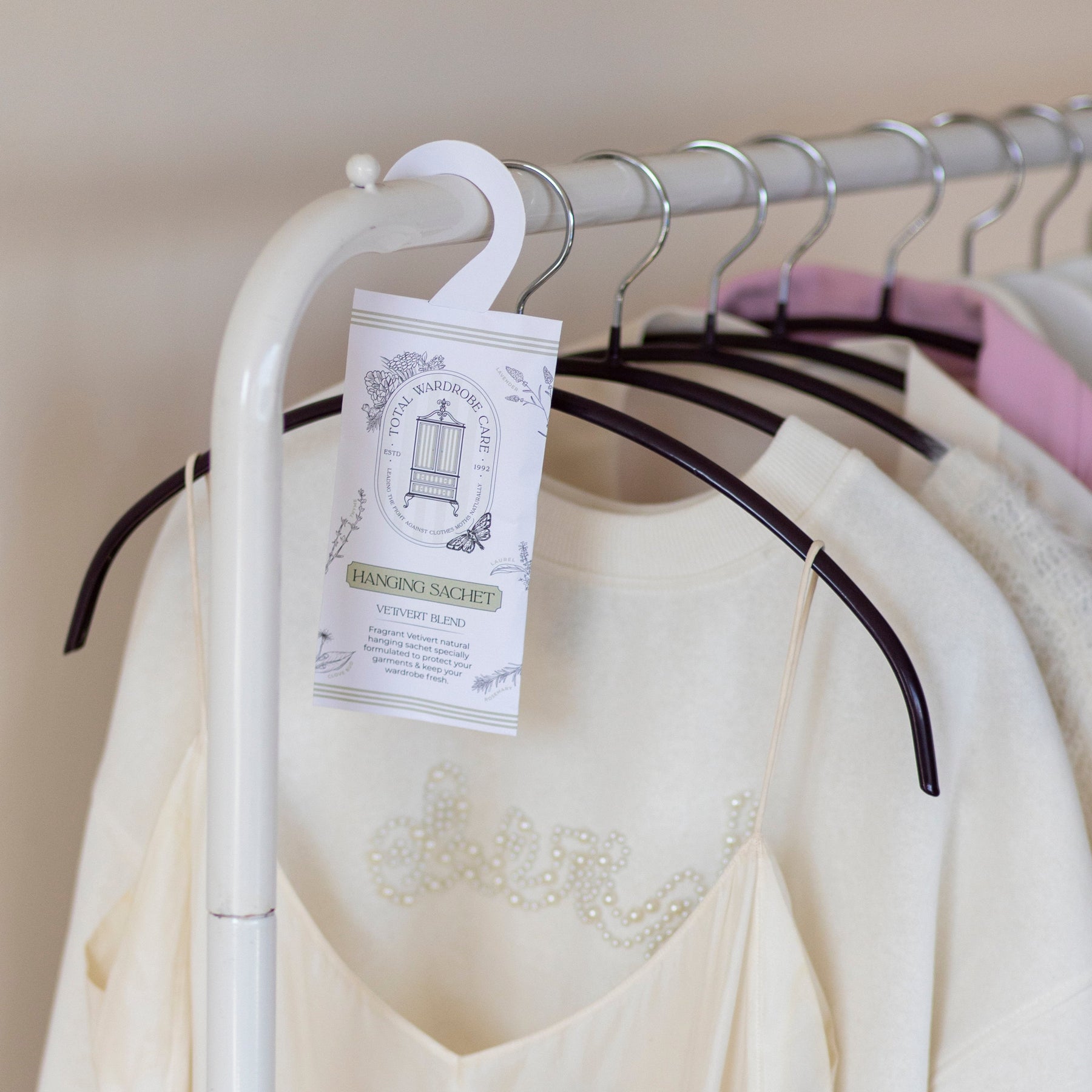 hanging sachet twc