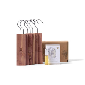 Cedarwood Hanging Blocks & Refresher Spray Gift Set