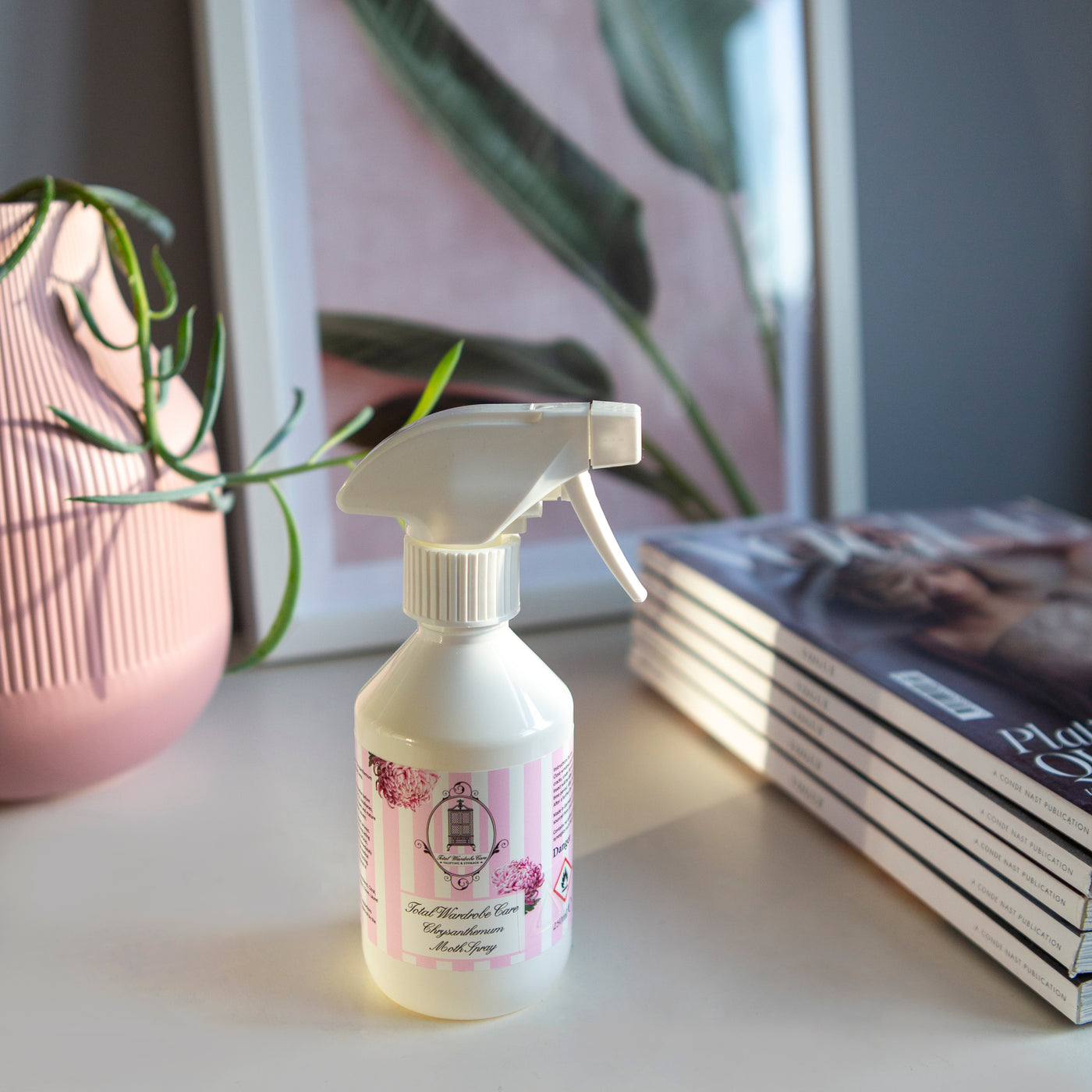 Chrysanthemum Clothes & Carpet Moth Killer Spray TWC